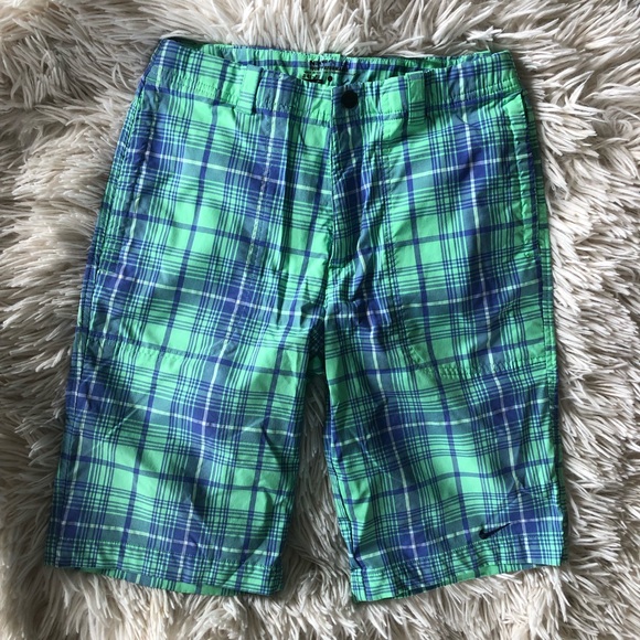 youth nike golf shorts